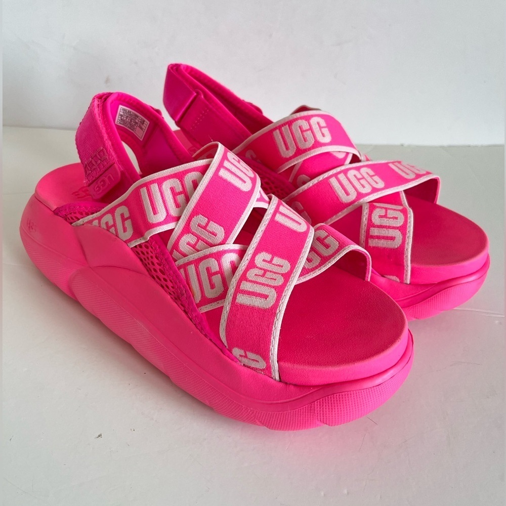 UGG Women's LA Cloud Sandal Hot Pink Platform Size 8